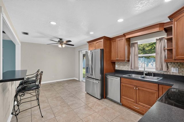68 RAINTREE DRIVE, Port Orange, FL 32127