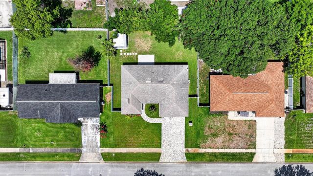 68 RAINTREE DRIVE, Port Orange, FL 32127