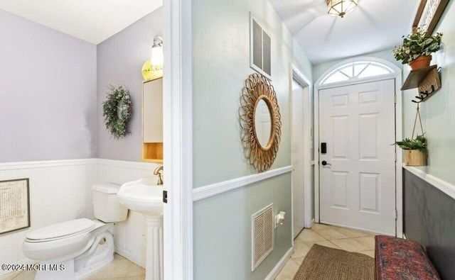 15 Weller Place, Holmdel, NJ 07733