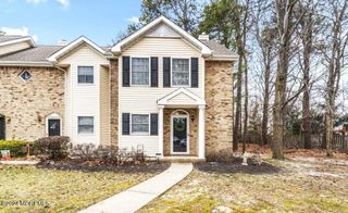 15 Weller Place, Holmdel, NJ 07733