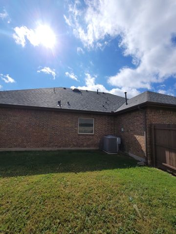 9505 Cypress Lake Drive, Fort Worth, TX 76036