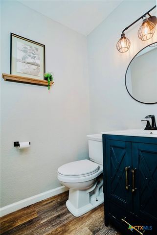 145 Bobwhite Trail, Seguin, TX 78155