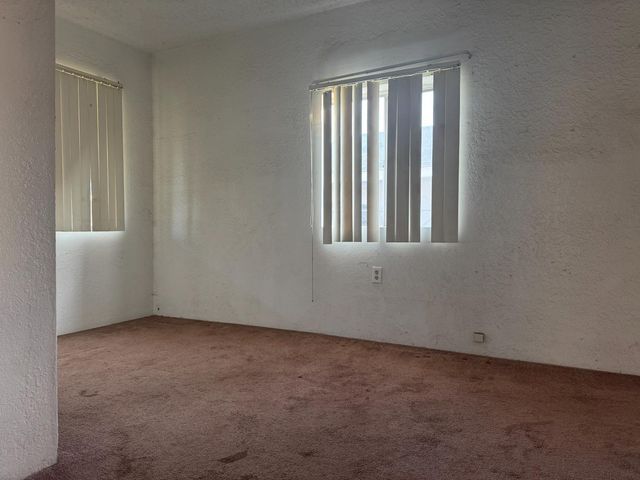 3061 Orchid Avenue, Sanger, CA 93657