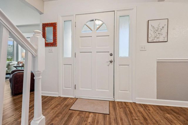 W258S4785 Red Clover DRIVE, Waukesha, WI 53189