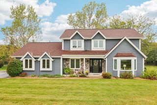 W258S4785 Red Clover DRIVE, Waukesha, WI 53189