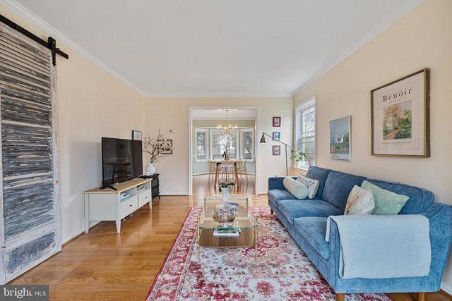 1439 MILLIKENS BEND RD, Herndon, VA 20170