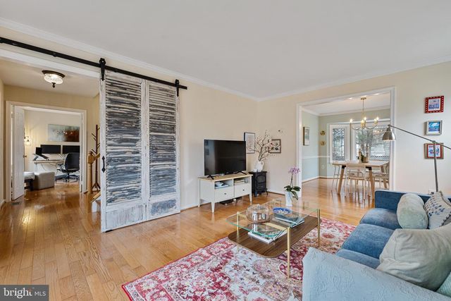 1439 MILLIKENS BEND RD, Herndon, VA 20170