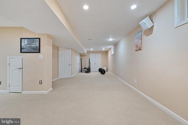 1439 MILLIKENS BEND RD, Herndon, VA 20170