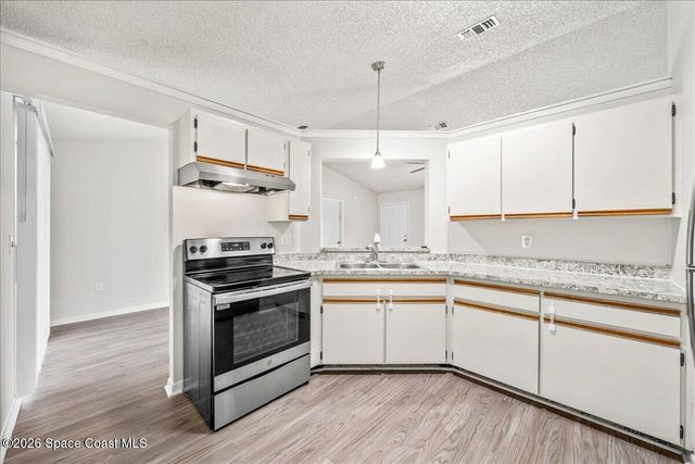 360 Wendover Road SW, Palm Bay, FL 32908