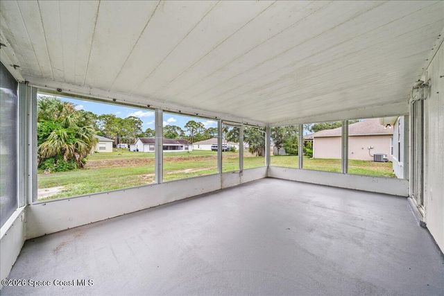 360 Wendover Road SW, Palm Bay, FL 32908
