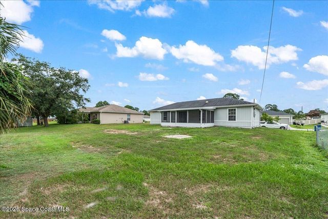 360 Wendover Road SW, Palm Bay, FL 32908