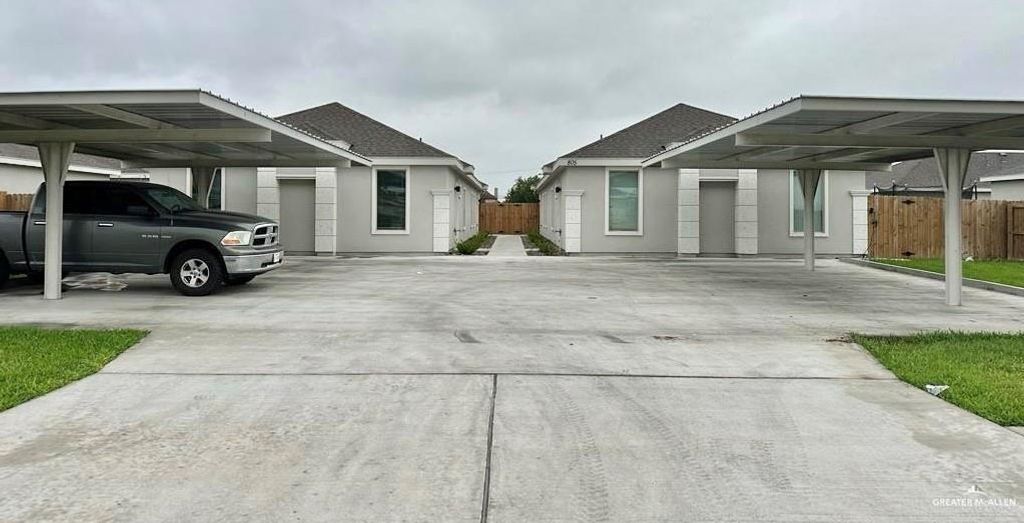 805 Sunset Valley Street, Alton, TX 78573