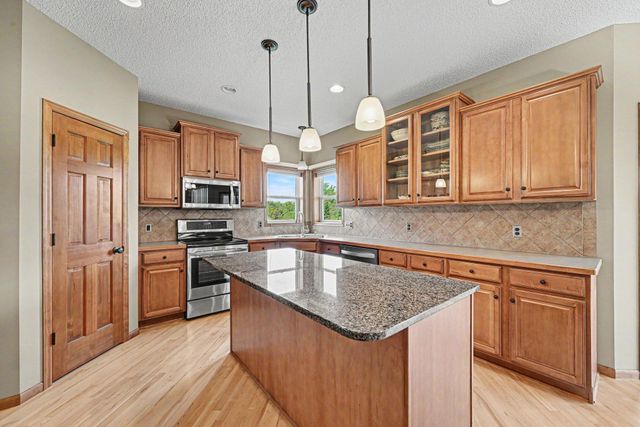1241 Knight Lane, Watertown, MN 55388
