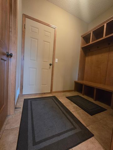 1241 Knight Lane, Watertown, MN 55388