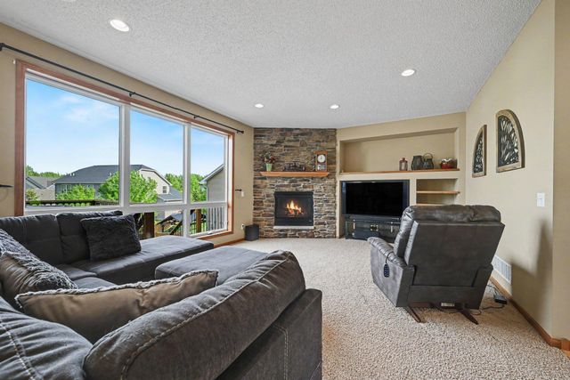 1241 Knight Lane, Watertown, MN 55388