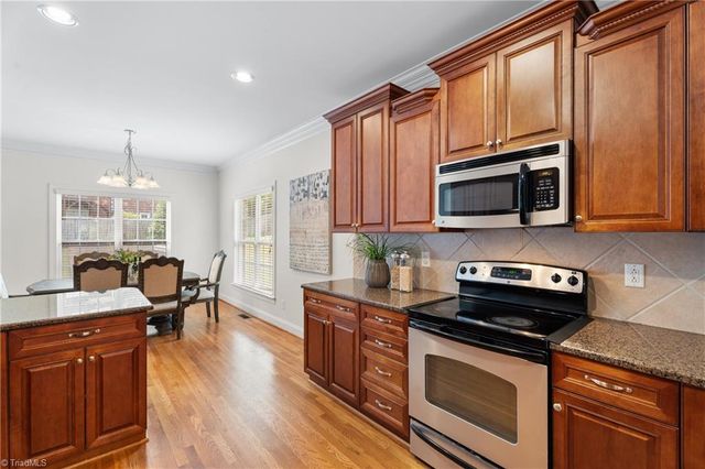 740 Clemmons Crossing Court, Clemmons, NC 27012