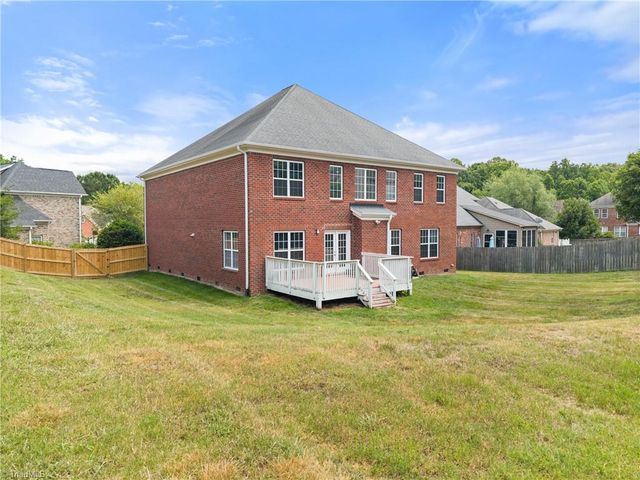 740 Clemmons Crossing Court, Clemmons, NC 27012