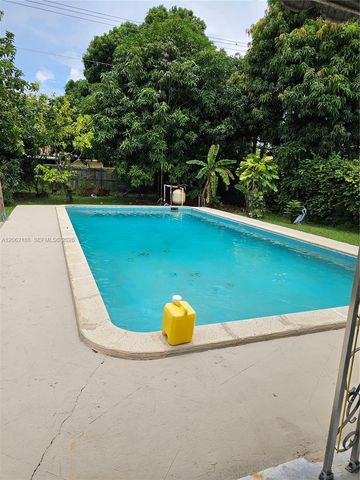 648 E 28th Street, Hialeah, FL 33013