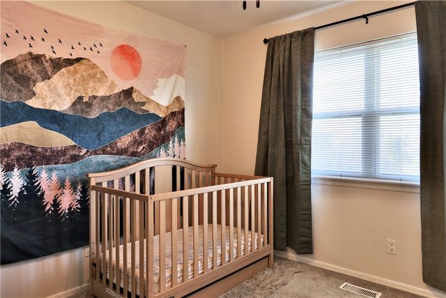 1227 W Countrywood Circle, Rogers, AR 72756