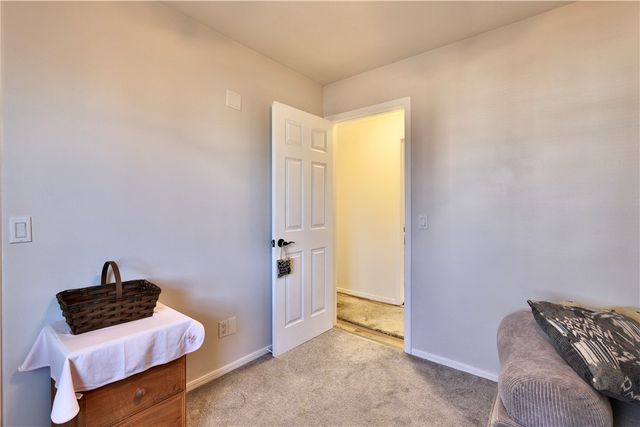 1227 W Countrywood Circle, Rogers, AR 72756