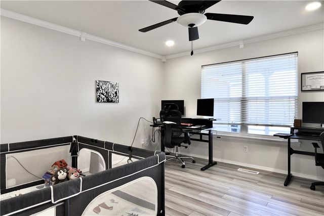 1227 W Countrywood Circle, Rogers, AR 72756