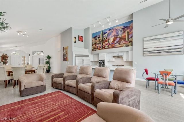 1404 Sun Copper Drive, Las Vegas, NV 89117