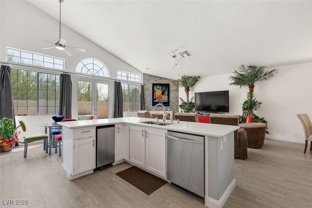 1404 Sun Copper Drive, Las Vegas, NV 89117