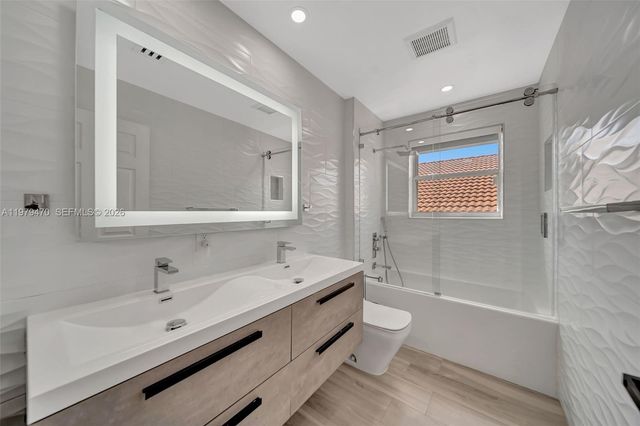 16340 SW 26th St, Miramar, FL 33027