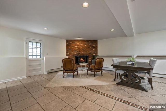 41 Shongum Road, Randolph Township, NJ 07869