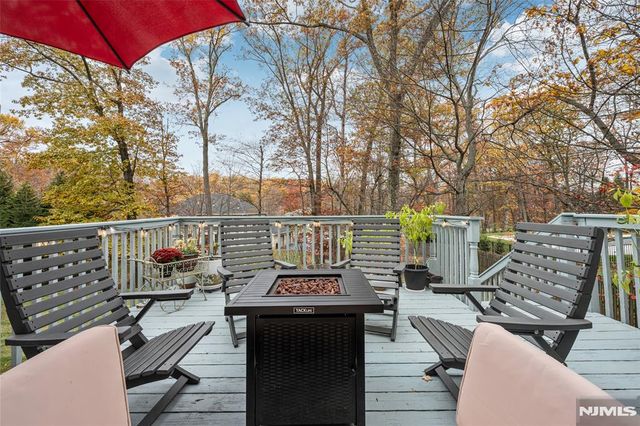 41 Shongum Road, Randolph Township, NJ 07869