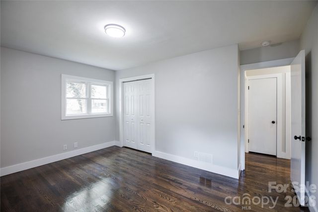 228 Grove Street, Brevard, NC 28712