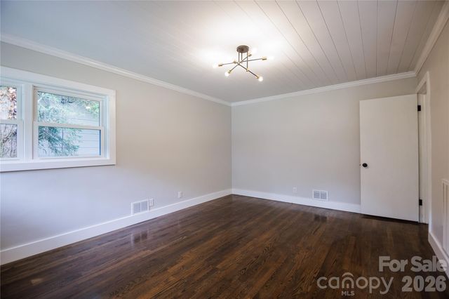 228 Grove Street, Brevard, NC 28712