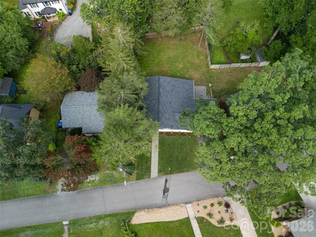 228 Grove Street, Brevard, NC 28712