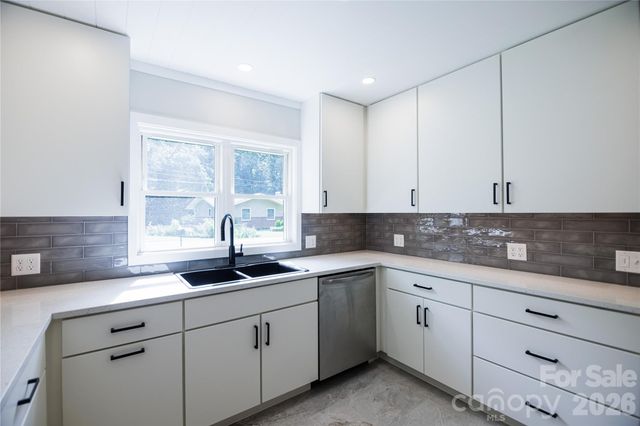 228 Grove Street, Brevard, NC 28712