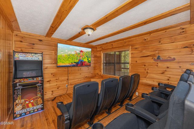 1504 Bears Den Way, Sevierville, TN 37862