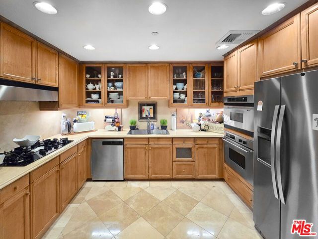 10795 Wilshire Boulevard 304, Los Angeles, CA 90024