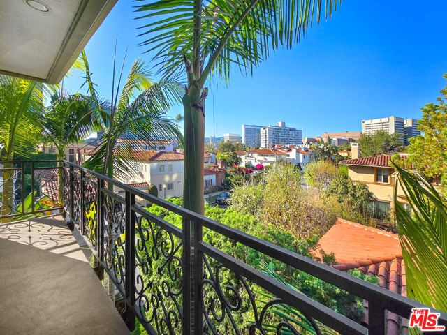 10795 Wilshire Boulevard 304, Los Angeles, CA 90024