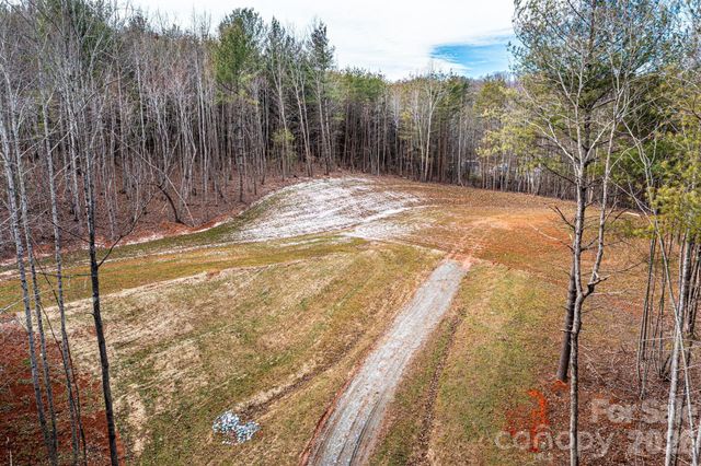 3941 Fox Winkler Road, Lenoir, NC 28645