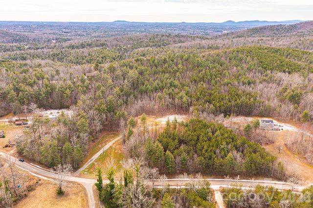 3941 Fox Winkler Road, Lenoir, NC 28645