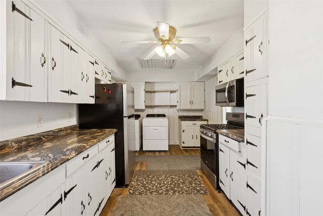 10609 Seagoville Road, Dallas, TX 75217