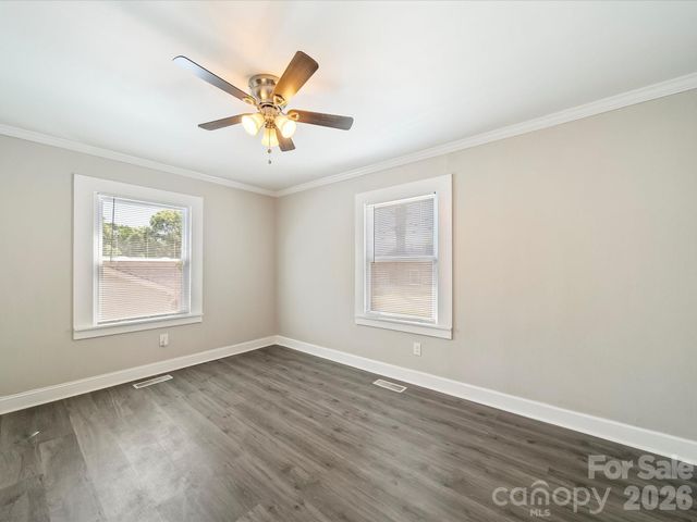 83 Woodsdale Place SE, Concord, NC 28025