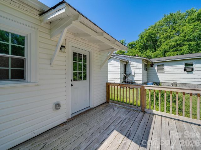 83 Woodsdale Place SE, Concord, NC 28025