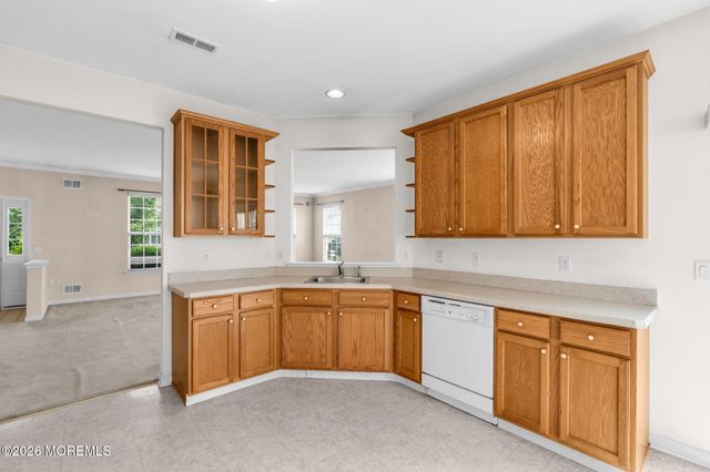 16 Tisdale Road, Manchester, NJ 08759