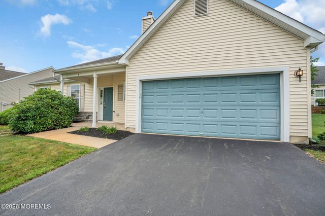 16 Tisdale Road, Manchester, NJ 08759