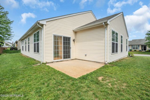 16 Tisdale Road, Manchester, NJ 08759