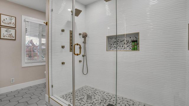 2331 E Woodson Rd, Acampo, CA 95220