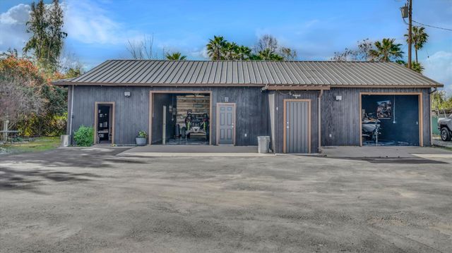 2331 E Woodson Rd, Acampo, CA 95220