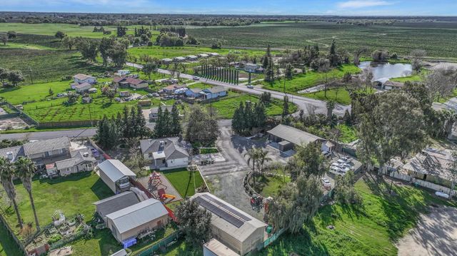 2331 E Woodson Rd, Acampo, CA 95220