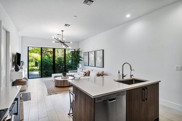 2211 Florida Boulevard A, Delray Beach, FL 33483