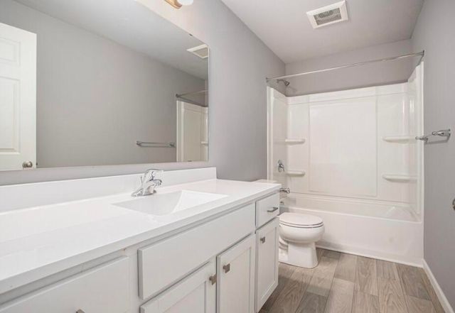 114 Bellflower Drive, Michigan City, IN 46360